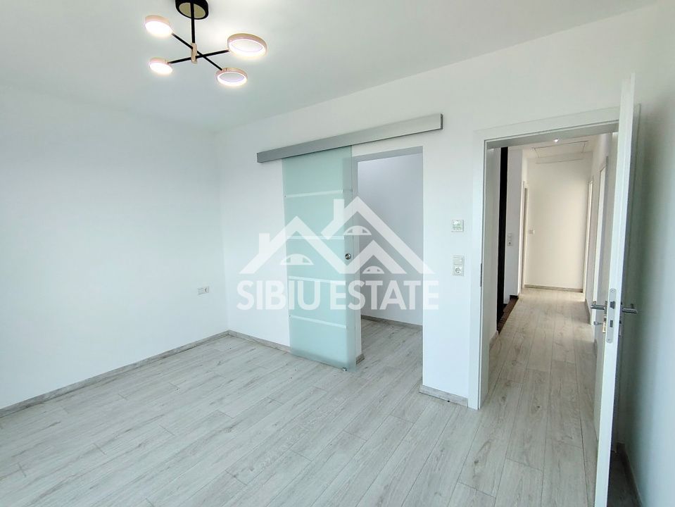 Casa noua 4 camere, garaj, pivnita Sibiu, Sura Mare - Poză 20