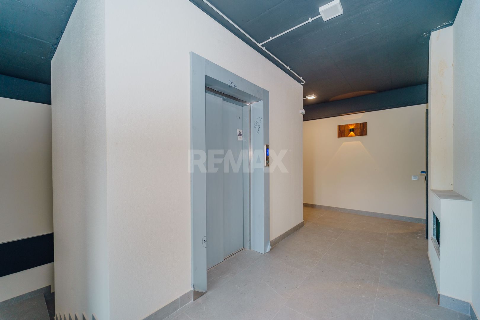 Penthouse 219,6 m² în Buiucani | Terase generoase | Lift direct - Poză 5