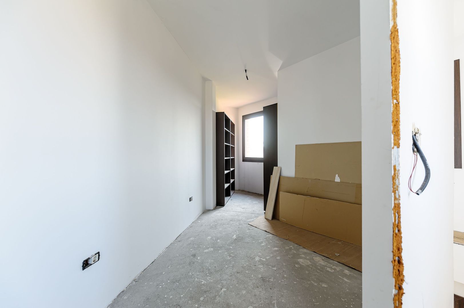 Clădire comercială în zona Grădiște. - Poză 10
