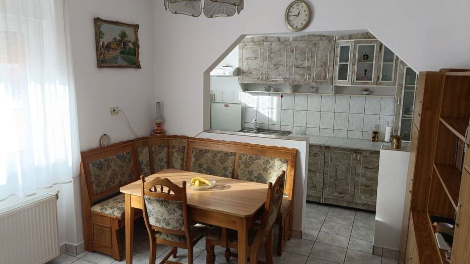 BRASADAS vinde casa 3 cam DUPLEX intrare separată. - Poză 6