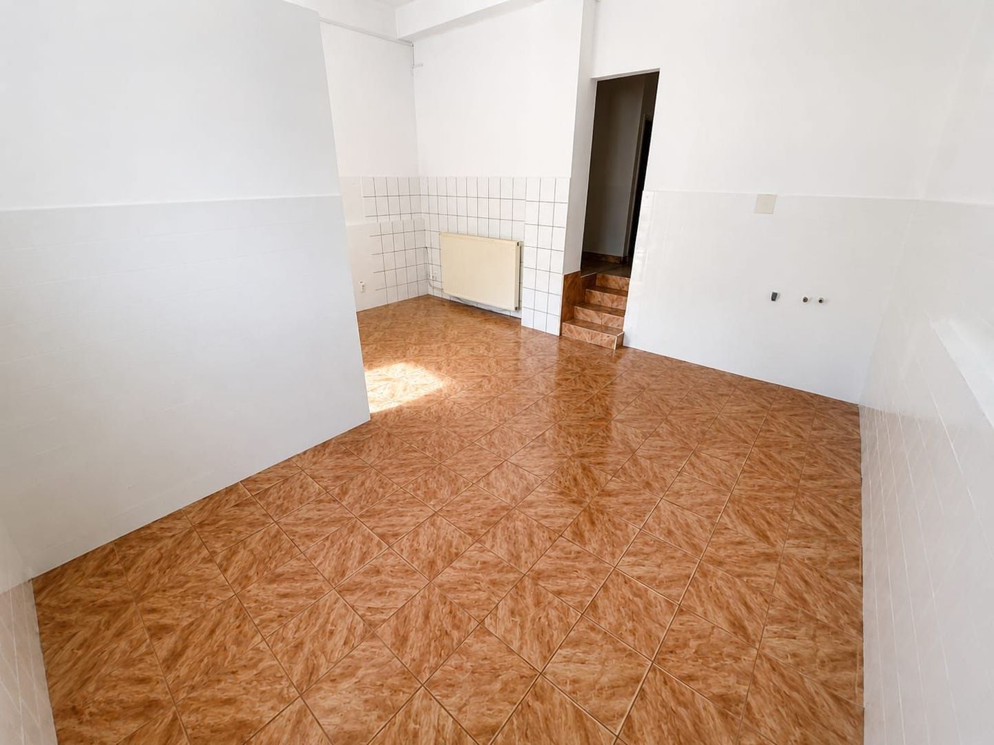 ÎNCHIRIERE SPAȚIU COMERCIAL – SATU MARE - Poză 2