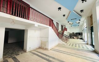 Ultracentral | 300 mp utili | Vitrină mare | Parter + Mezanin | Comision 0% - Poză 4