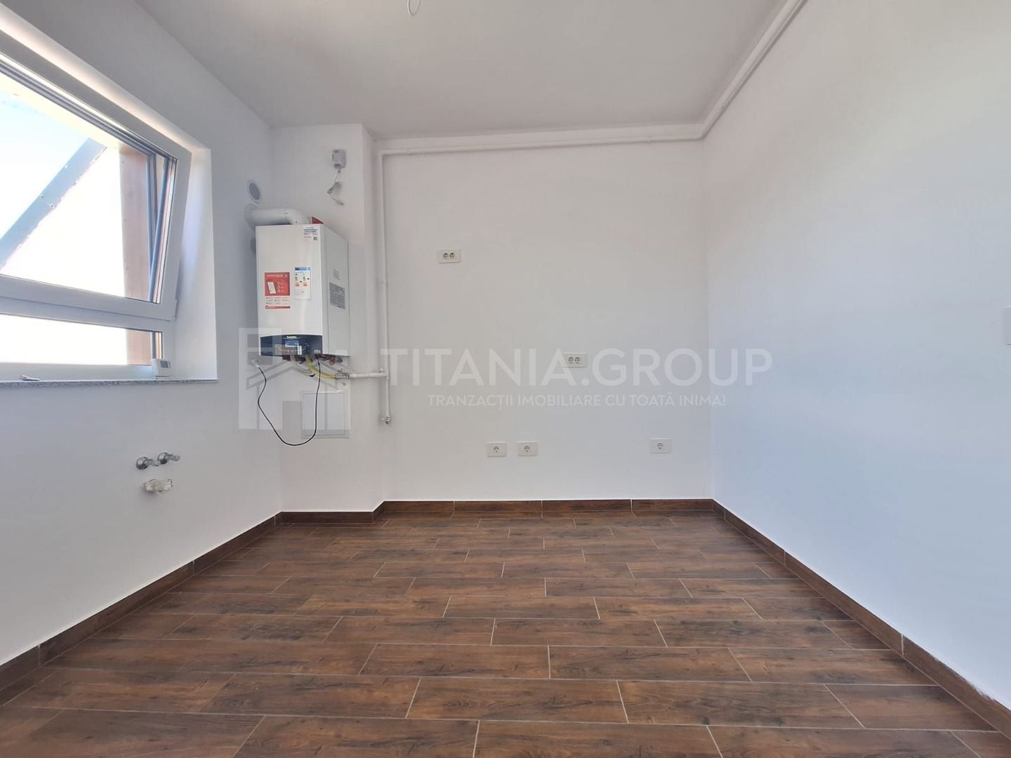 Apartament 3 camere nemobilat +loc de parcare -  Maurer Villas - Poză 7