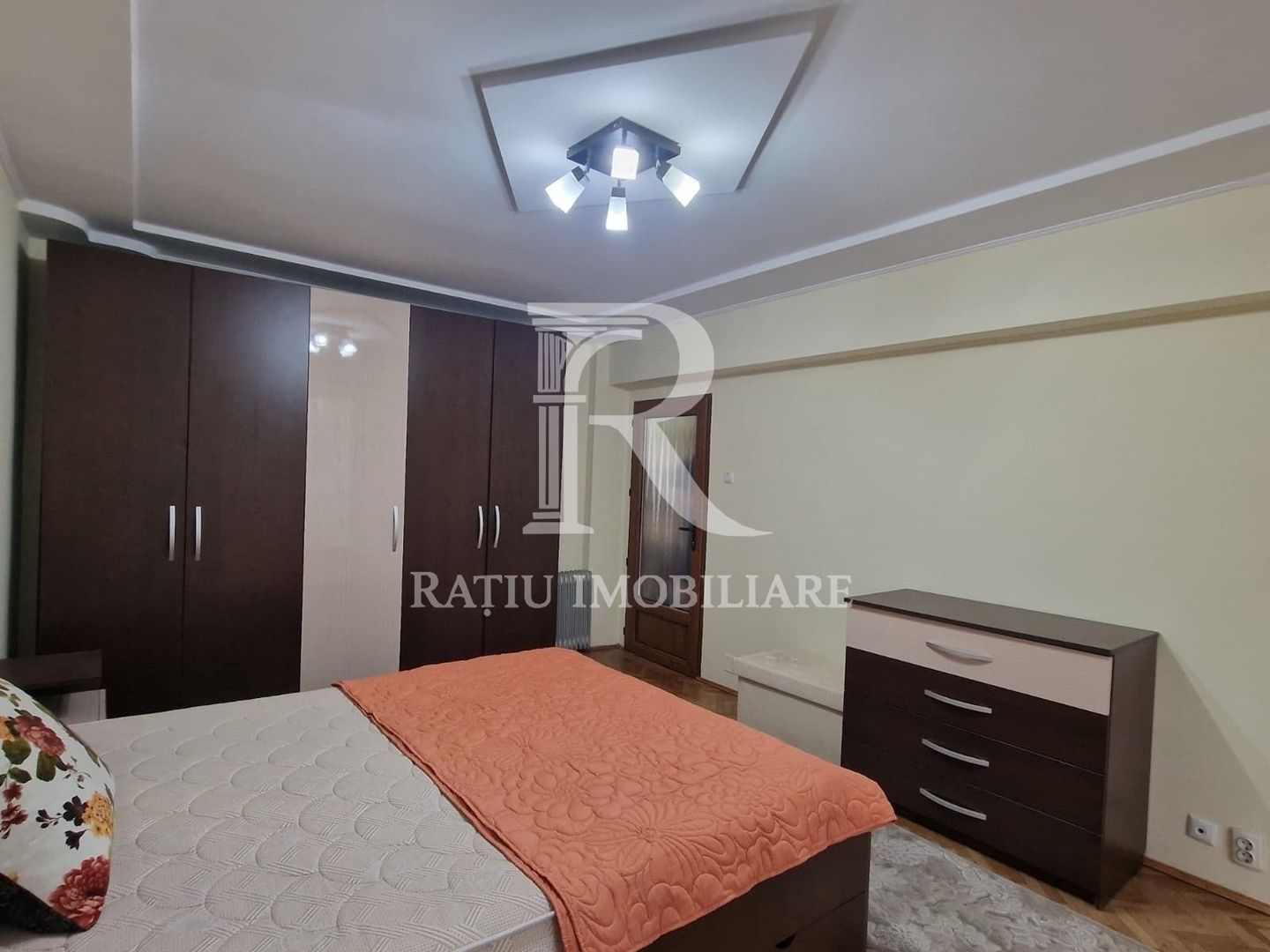 Apartament cu 2 camere | Etajul 1 | Tic C | Spitalul Judetean | Oradea - Poză 2