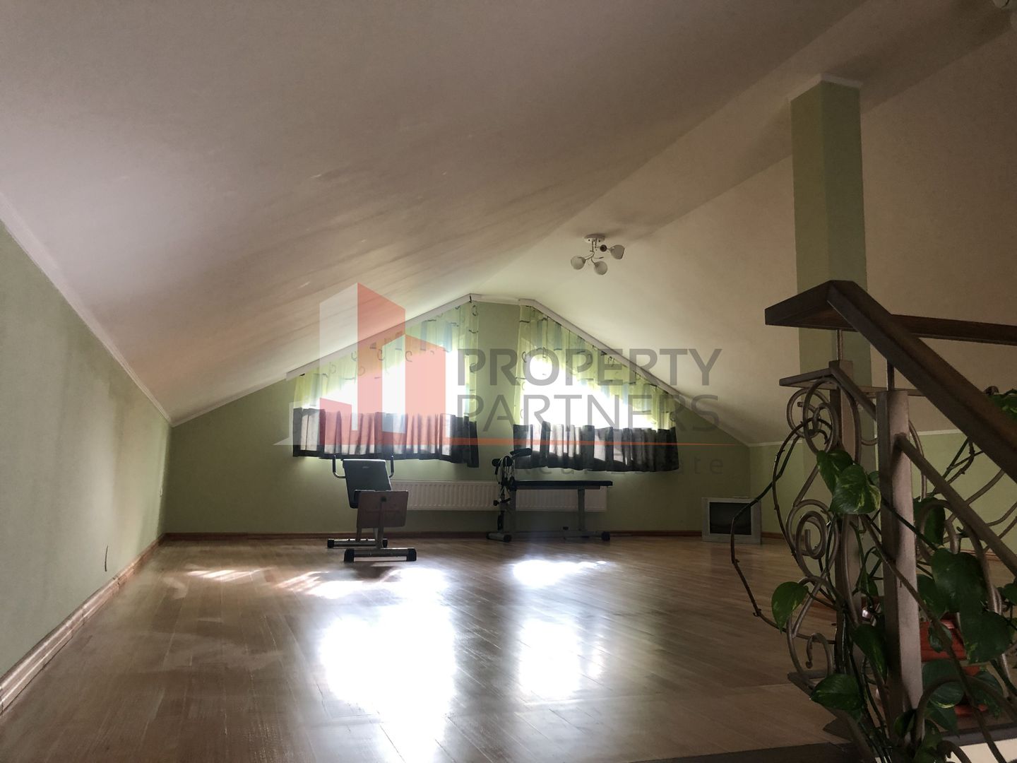 Vila de locuit in Bran/Predelut cu panorama superba. - Poză 33