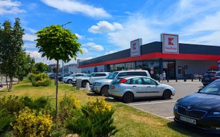 Apartament 2 camere cu curte proprie, zona Metalurgiei, Comision 0% - Poză 5