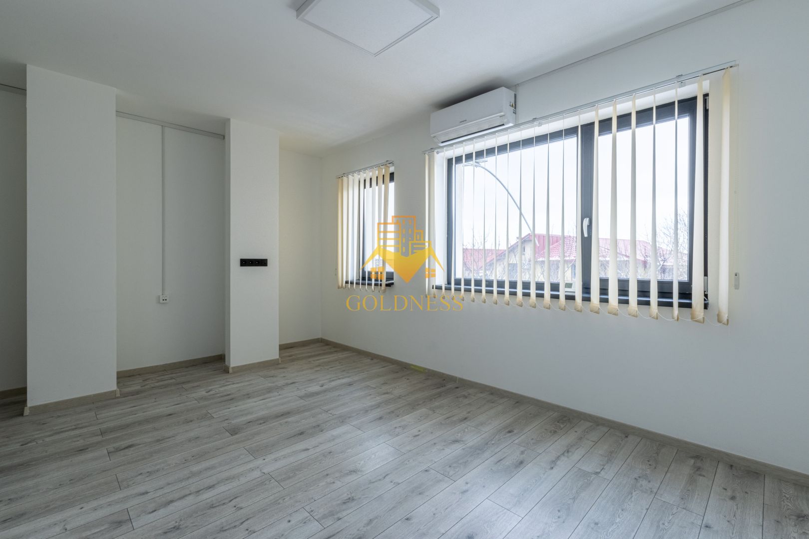 Duplex 170 mp, 6 camere, 4 bai, terasa 35mp, Europa Zona Eugen Ionesco - Poză 11