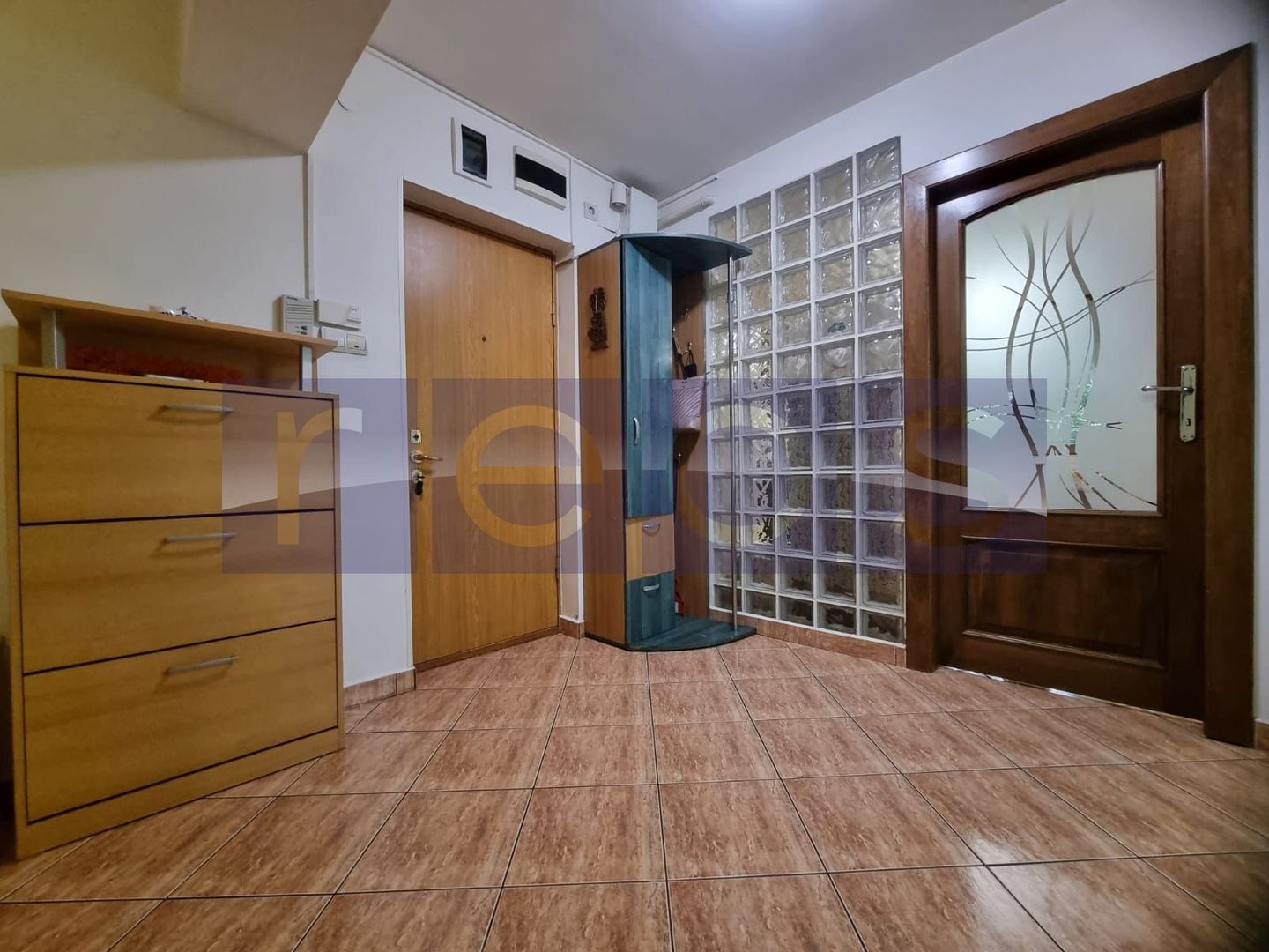 VANZARE - 4 -CAMERE DECOMANDAT - PIATA  VICTORIEI - Poză 18