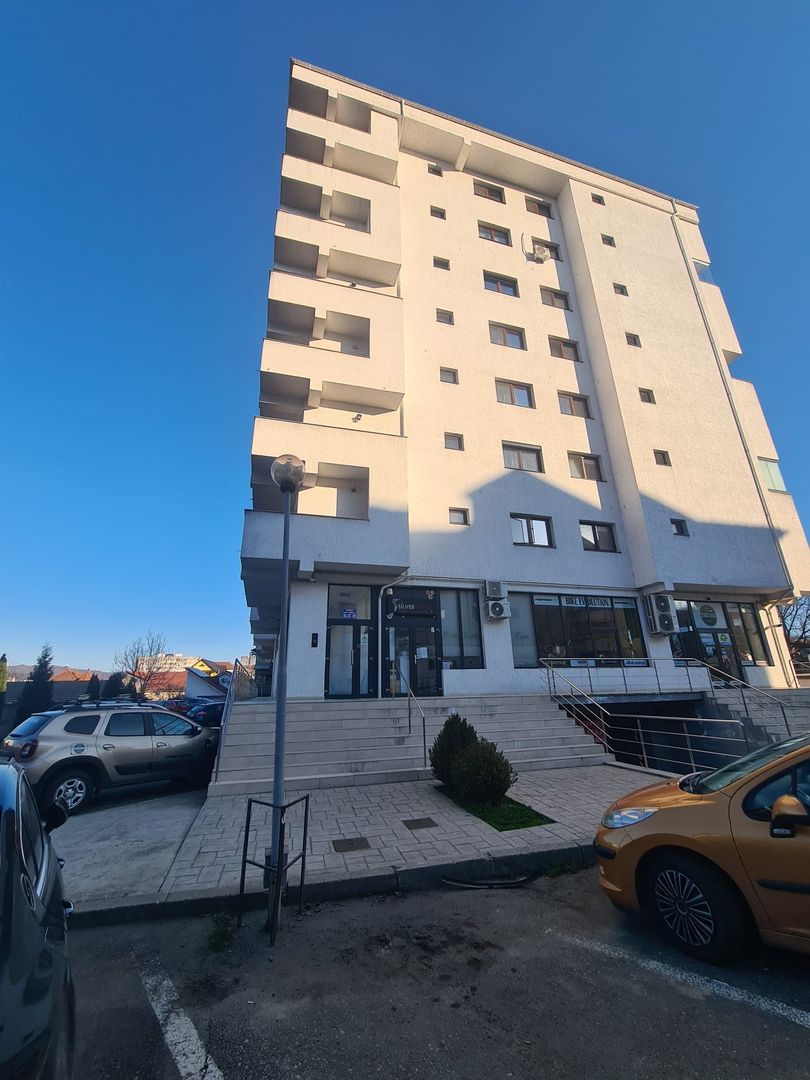 Penthouse 3 camere - Zona 1 Mai - Poză 11