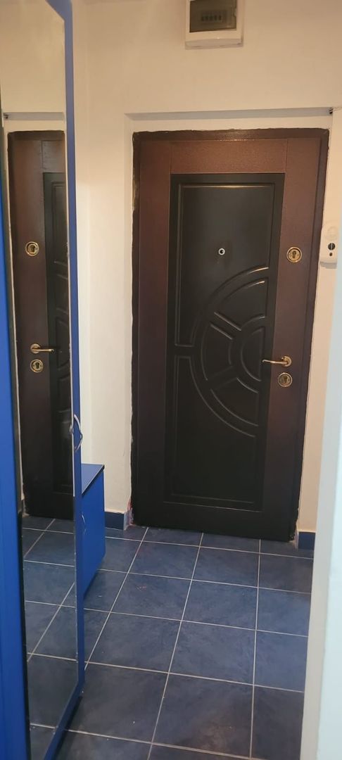 BRASADAS vinde ap 2 cam etaj 3/4 in Solidaritatii. - Poză 2