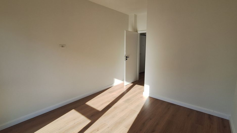 Apartament 2 camere cu loc de parcare inclus - Poză 9