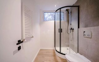 Apartament generos, 4 camere, terasa si doua locuri de parcare, Piata Victoriei - Poză 8