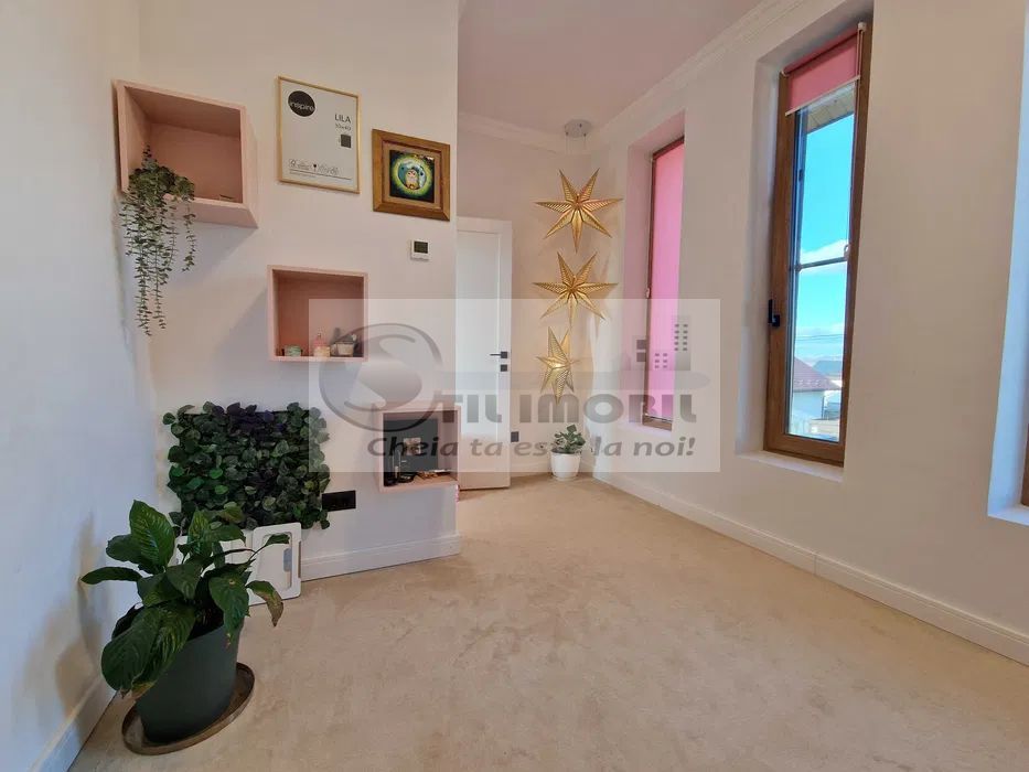 Casă Premium 5 camere Miroslava 298.000 euro - Poză 6