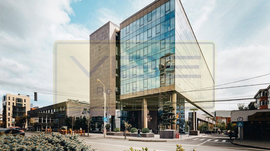 Spatiu comercial - 62mp -parter -la bulevard - Palas - Poză 1