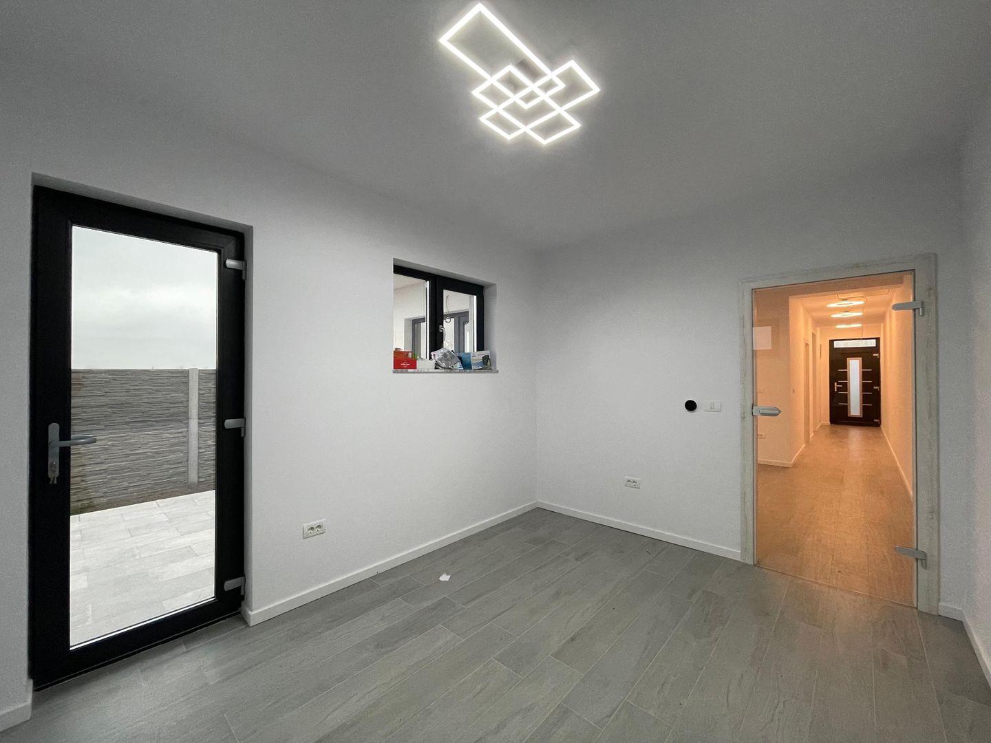 Duplex 86mp - 125.000 EURO - Urseni - Poză 4