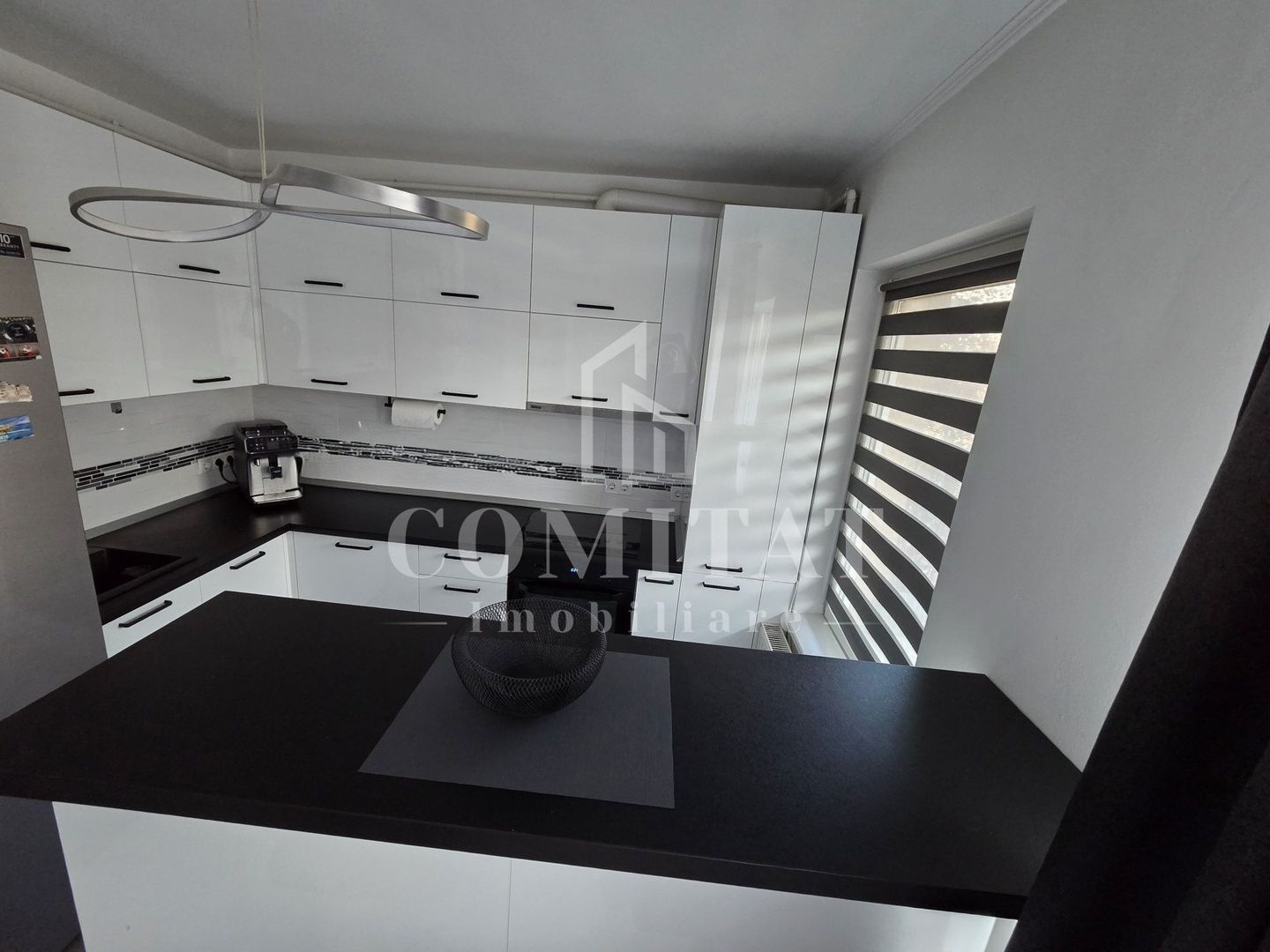 Apartament cu 3 camere | Zona Stadionului | 2 parcări | 2 balcoane - Poză 2