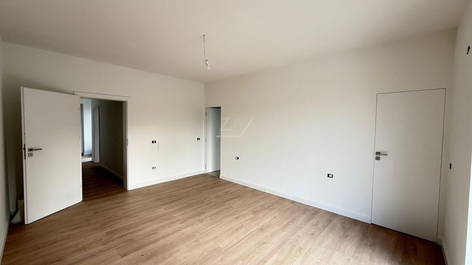 Comision 0! Pozitie excelenta. 3 dormitoare. Zid dublu. - Poză 10