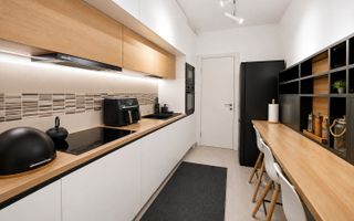 3 camere | 82,32 mp | 2 băi | 2 balcoane | Baba Novac Residence - Poză 9