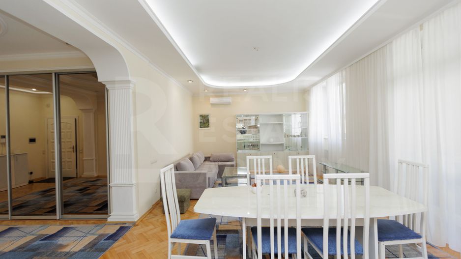 Chirie, apartament, 3 camere, str. 31 August 1989, Centru - Poză 3