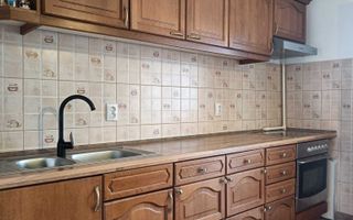 Apartament 2 camere decomandat 52 mp utili și balcon 5 mp în Cisnădie - Poză 5