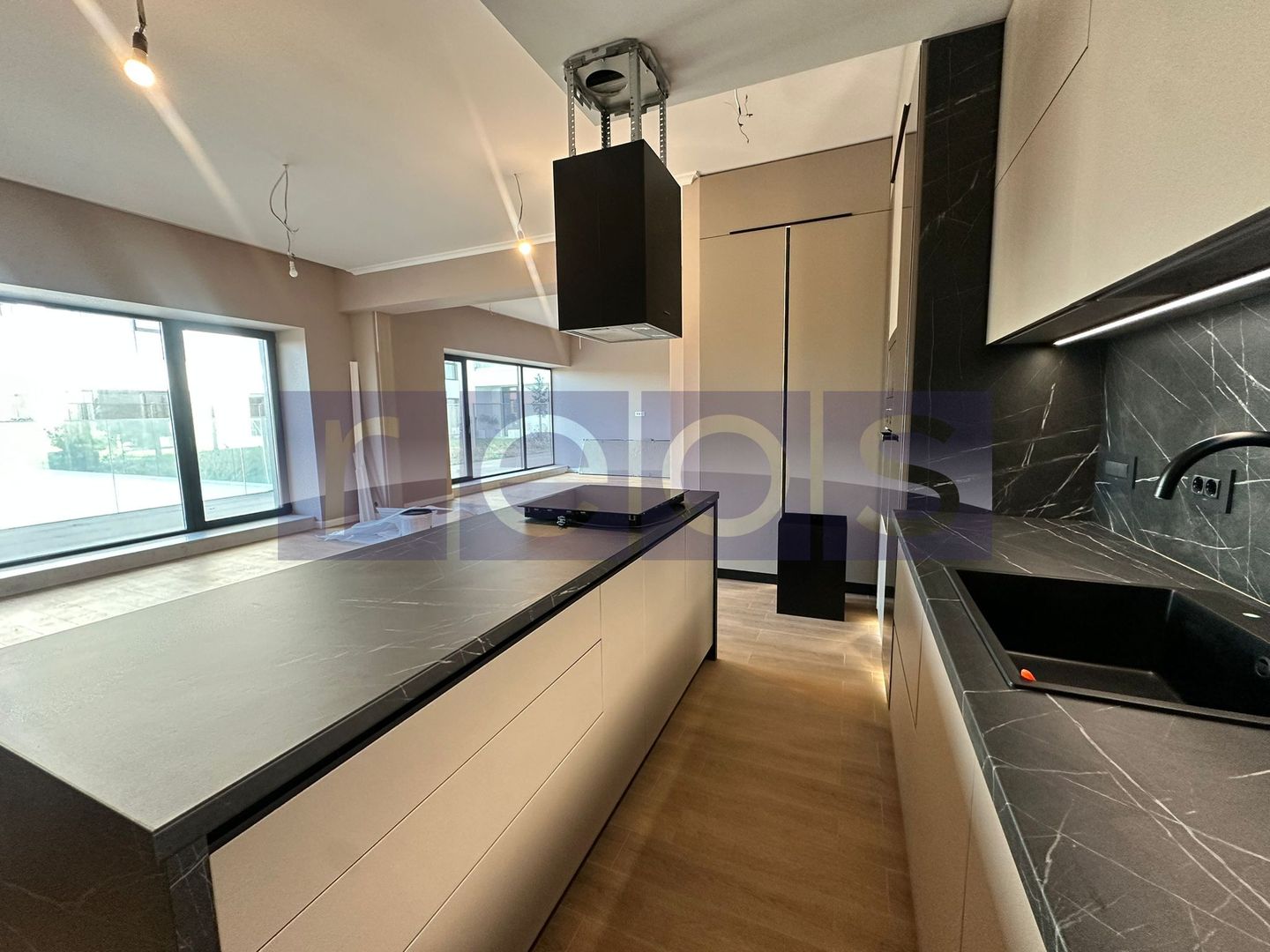 I APARTAMENT 4 CAMERE | PRIMA INCHIRIERE | TERASA 140mp | BLOC NOU | - Poză 4