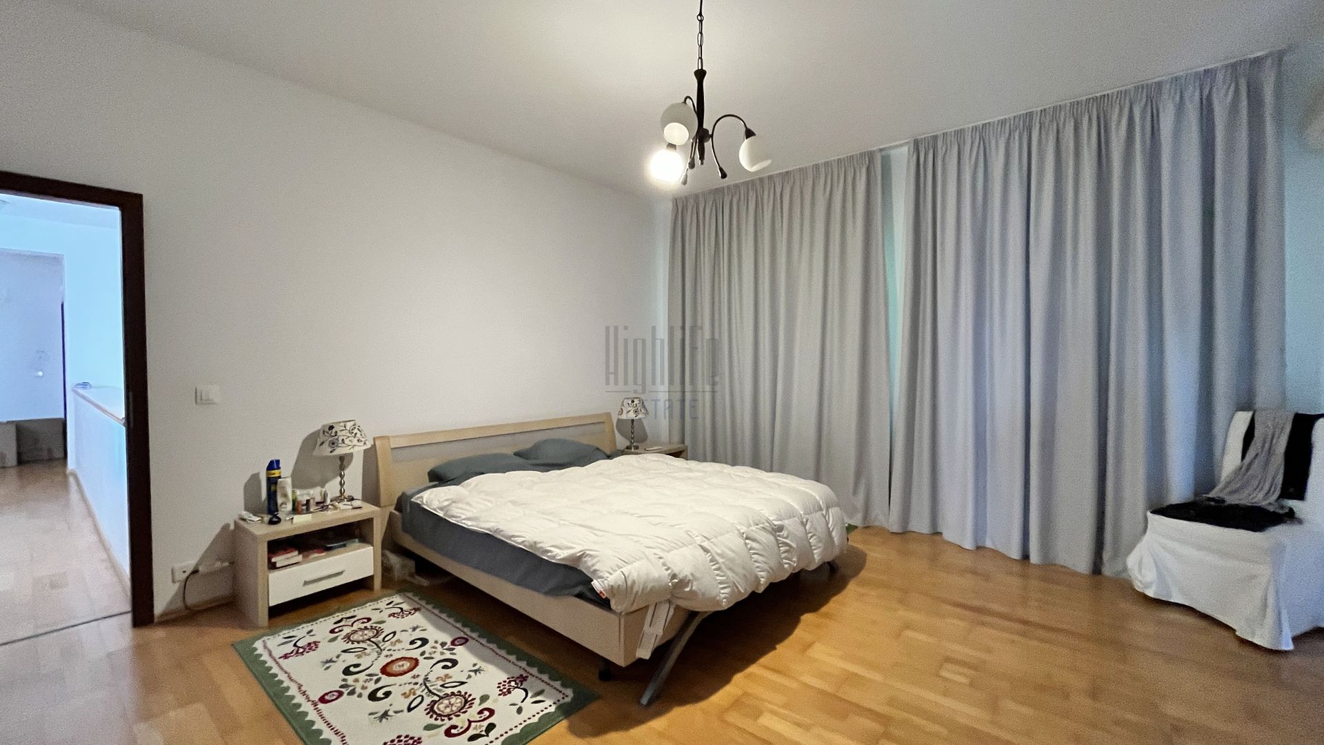 VILA 7 CAMERE, MOBILATA IN PIPERA DISPONIBILA IMEDIAT - Poză 28