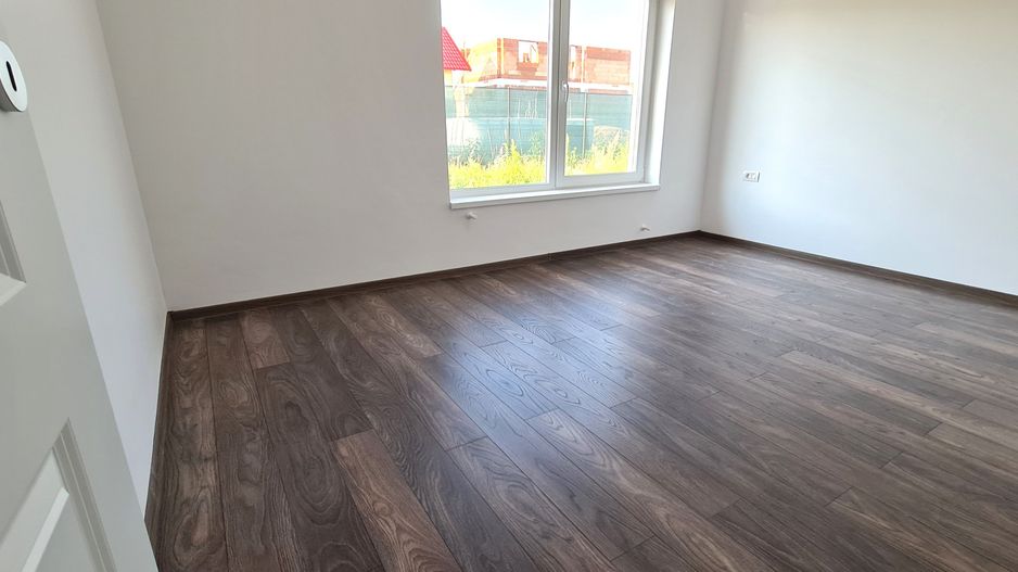 Casa individuala 3 camere finalizata cartier Izvor Tarlungeni Brasov - Poză 8