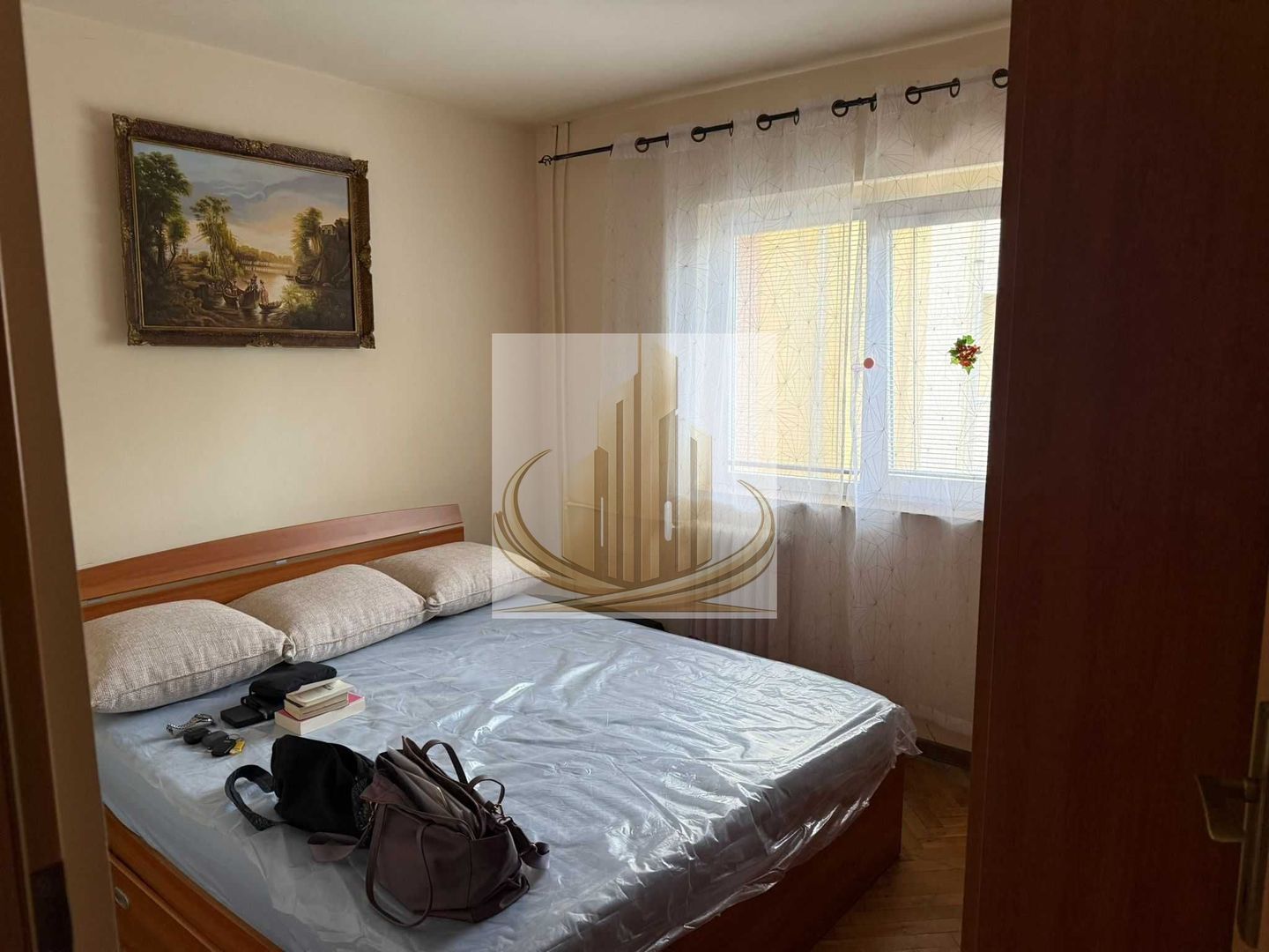 Ap 2 Cam | Etaj 1 | Renovat | Zona Complex -Sala Olimpia | Investitie - Poză 3