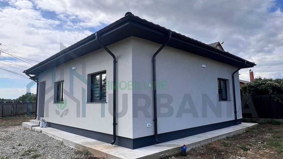 Casă nouă premium în Pașcani, strada Ion Creangă – 98 mp utili, 3 dormitoare, 550 mp teren - Poză 2