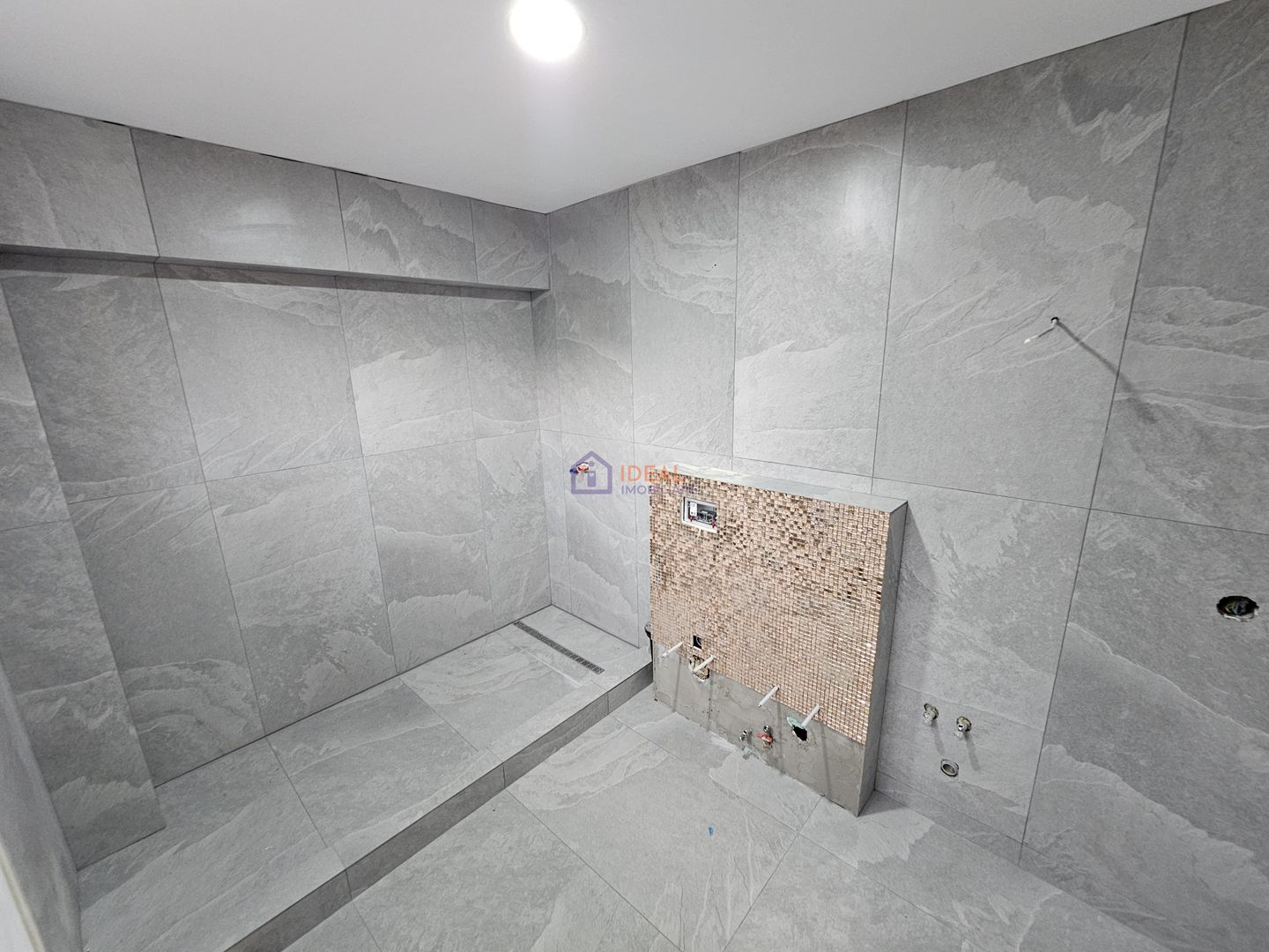 Apartament cu 3 camere si terasa LA CHEIE, 112 mp utili, zona Turnisor - Poză 10