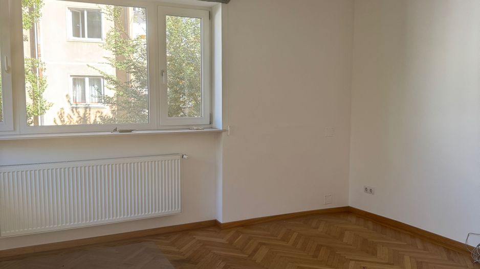 De Inchiriat apartament de 3 camere Rossetti - Universitate - Poză 1