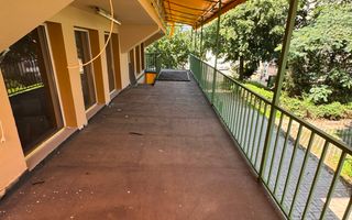 DE INCHIRIAT - SPATIU COMERCIAL CHIAR IN FATA PRIMARIEI SNAGOV - Poză 10