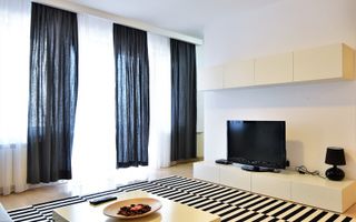 4 camere spatios 140 mp zona Aleea Privighetorilor- Baneasa - Poză 2
