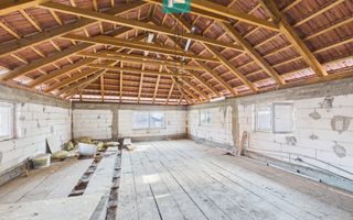 Casă P+E cu două apartamente, zona Drăgășani - Poză 21