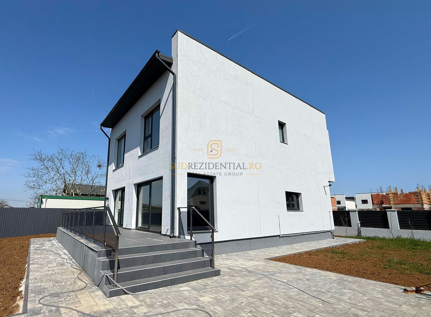 Vila individuala de vanzare, 4 camere, 3 bai, central Comuna Berceni - Poză 4