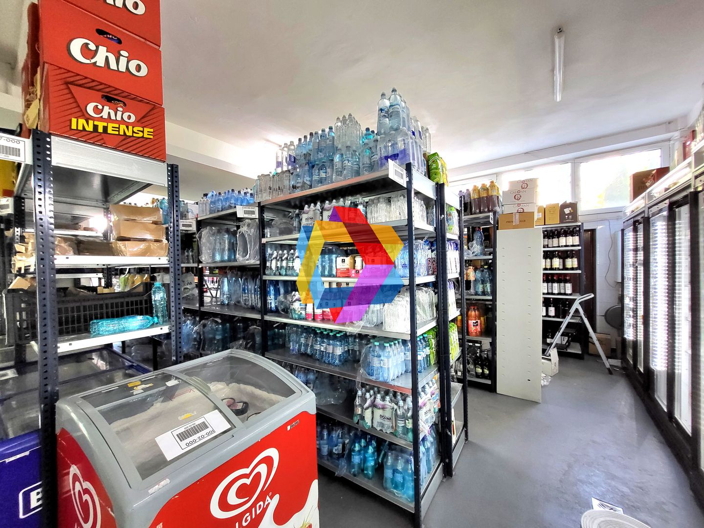 Spațiu comercial cu terasă - 350 mp - Poză 4