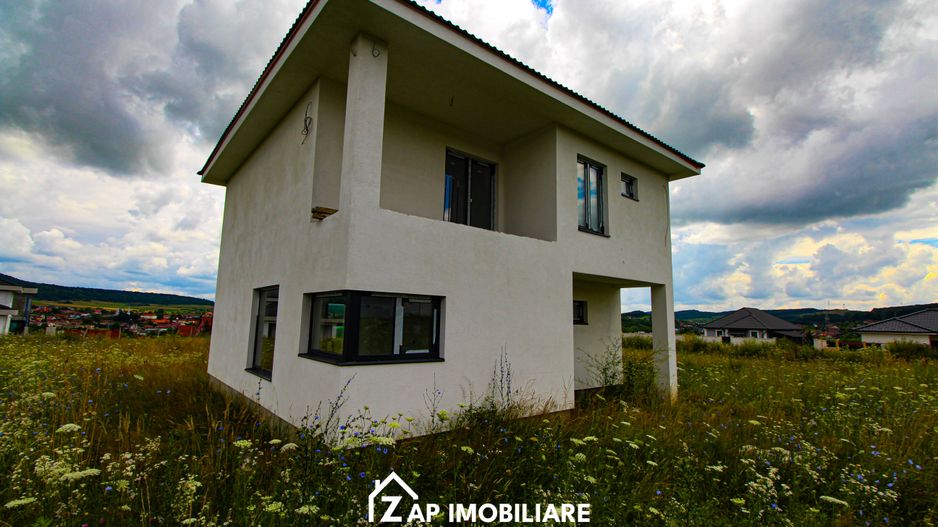 Corunca - Casă Individuală P+1 - 5 Camere (4 Dormitoare) - Teren 490 mp - Semifi - Poză 16