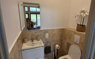 Casa 4 camere,2bai, 700 mp teren,mobilată si utilată - Poză 7