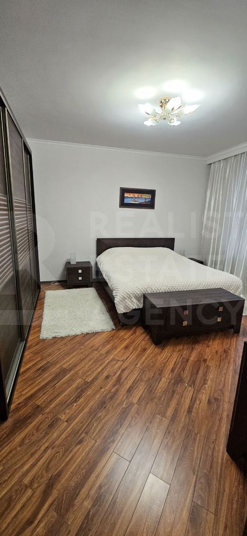 Chirie apartament, 3 camere, str. București, Centru - Poză 5