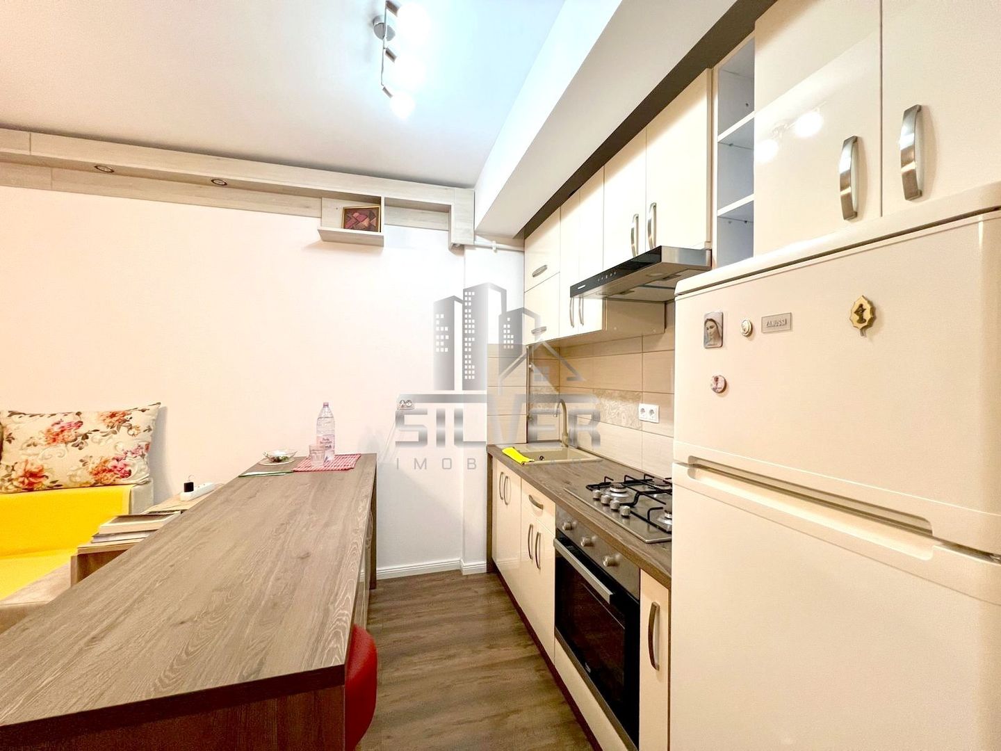 Apartament cu 2 camere/45mp/zona Parcul Poligon. - Poză 3