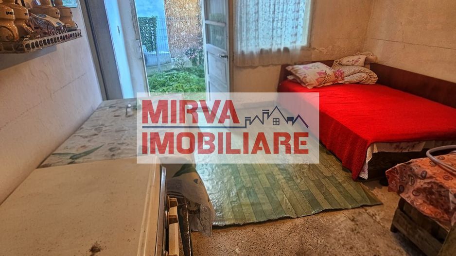 Exclusivitate! Casă cu teren generos în Sat Olteni, Com.Teișani - Poză 21