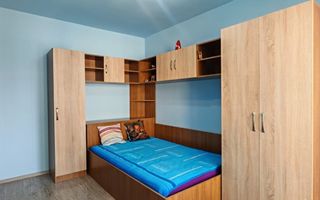 Apartament Decomandat – Etaj 1, Zona Turnișor - Poză 4