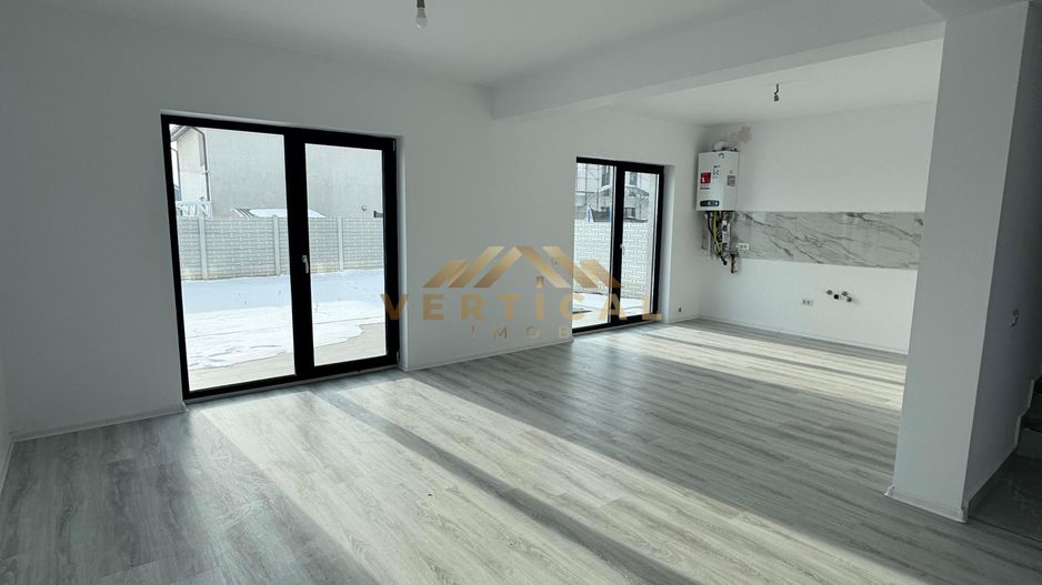 Casa 4 Camere comuna Berceni - Poză 4