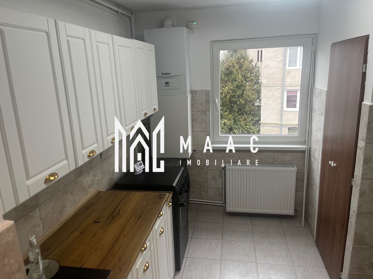 Apartament 2 camera I zona centrala - Poză 1