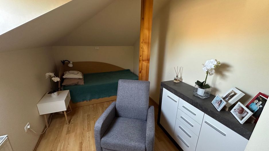 Casa Parter + Mansarda în Braytim - Poză 32