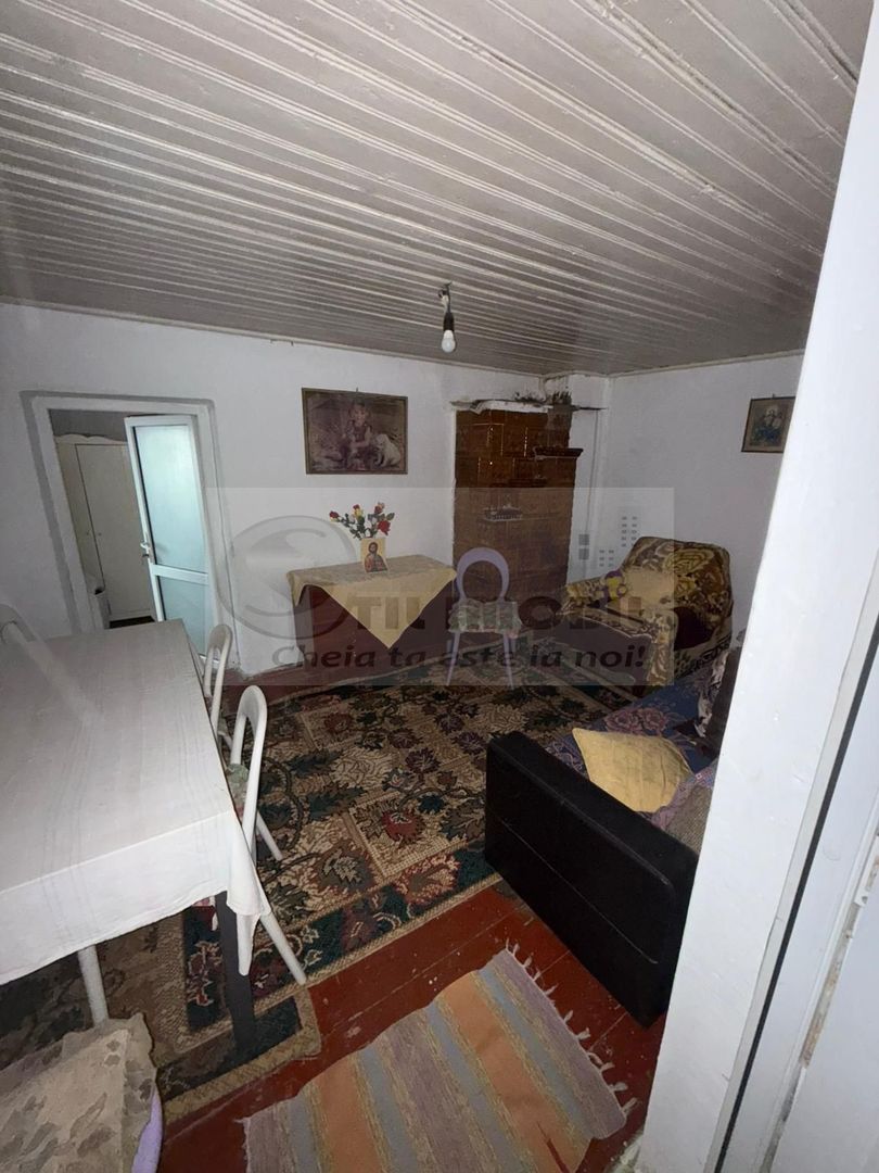 Casă + 2129 mp teren, zonă liniștită, Goruni, Iași – 76.000 euro - Poză 6