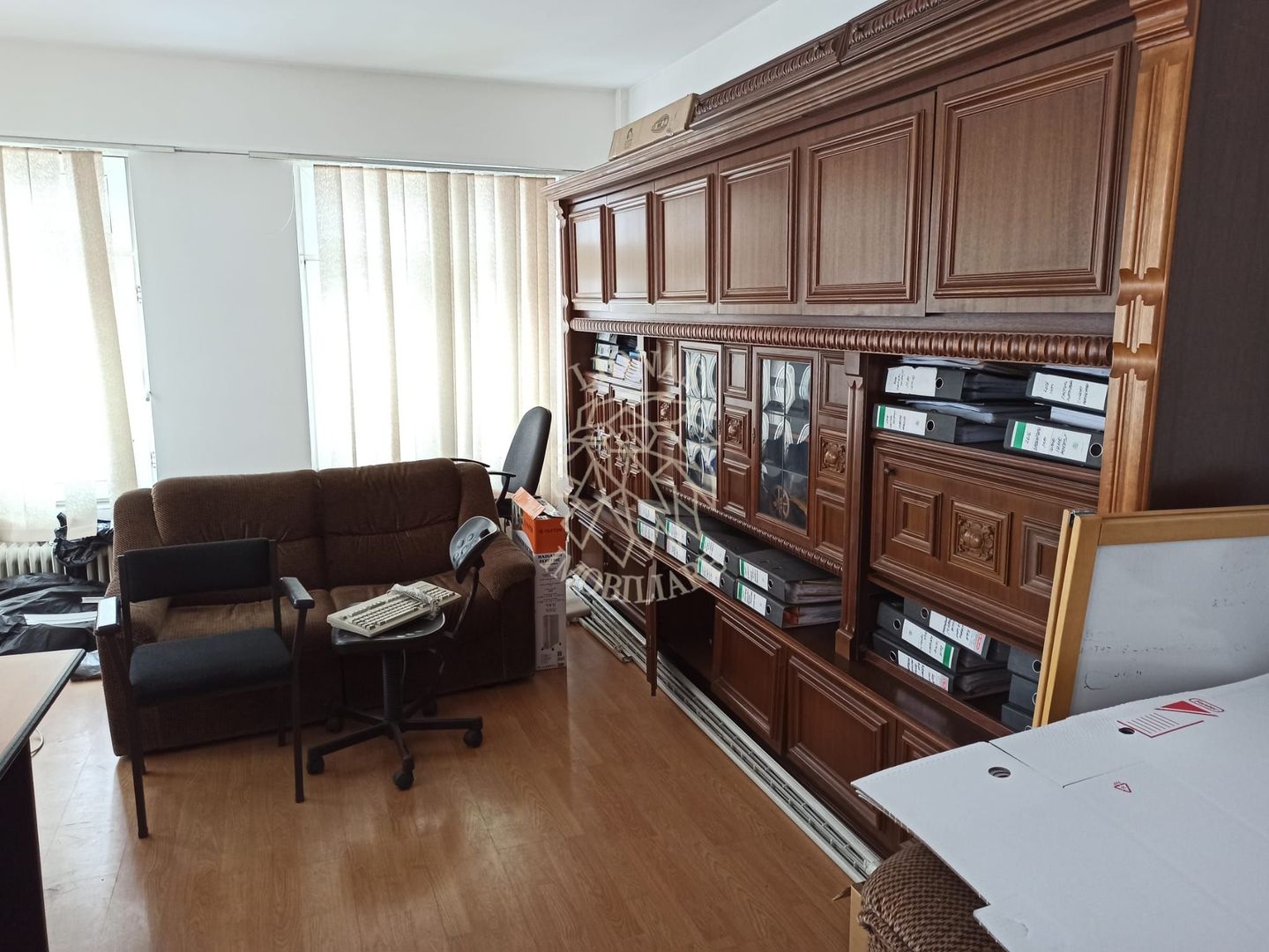 Spatiu birou 600 mp-2 nivele-parcari-Zona Str. Libertatii - Poză 2