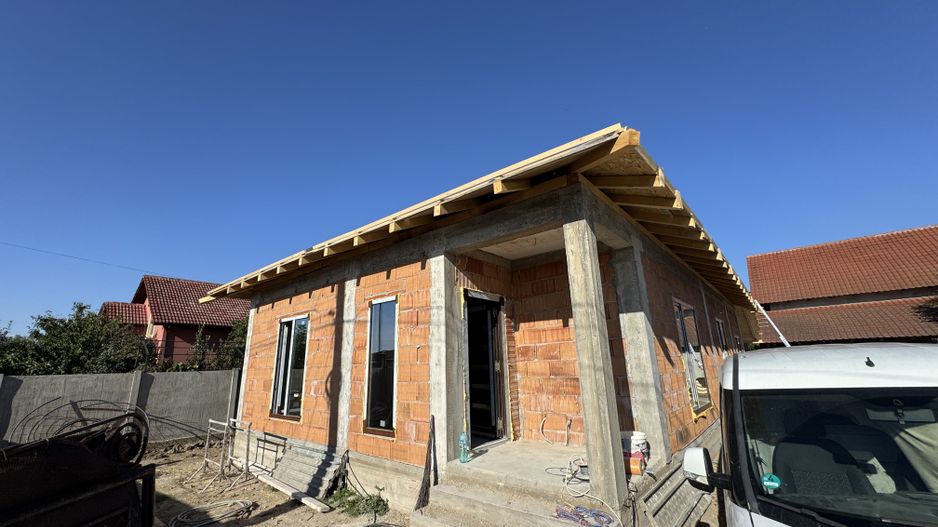 Individuala Parter Sanmihaiu Roman,4 Camere,2 Bai,Proiect Modern,Curte Amenajata - Poză 11