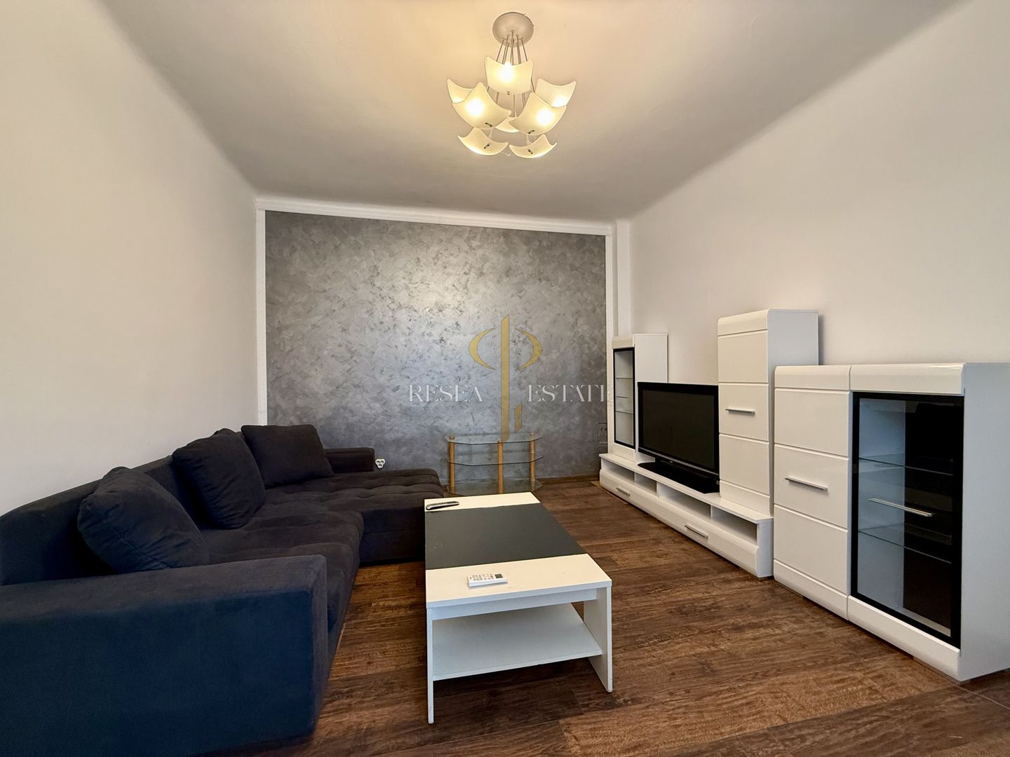 Apartament cu 2 camere| Curte și parcare privată| Brâncoveanu - Poză 2