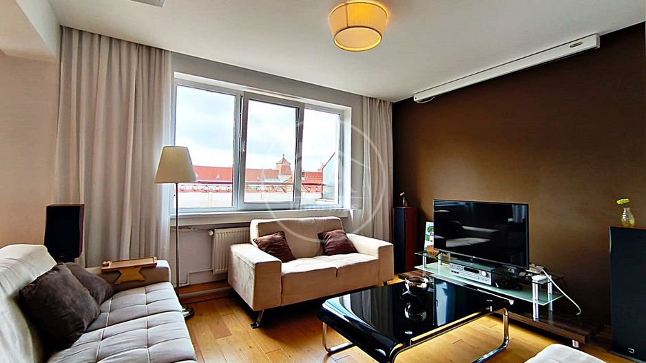 Apartament de vanzare cu 4 camere si terasa, Ultracentral, Oradea - Poză 13